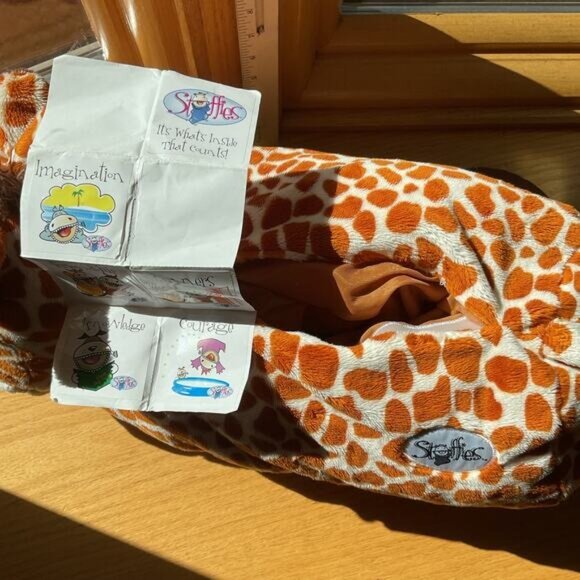 Sky Giraffe Stuffins Plush Pillow & Stuffed Animal Combo 21" Zippered Storage - Picture 13 of 13